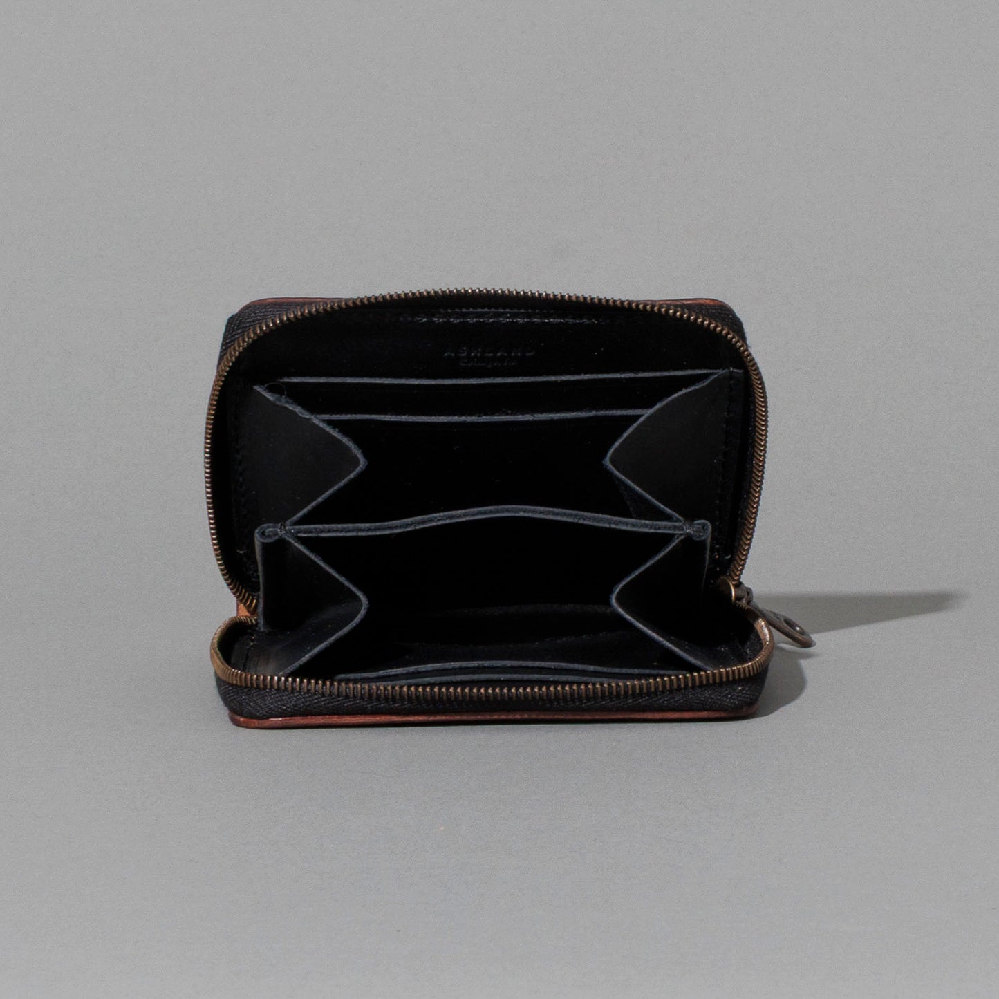 One-Off Small Zip