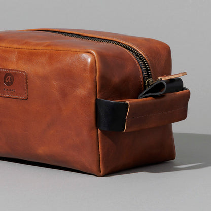 PREORDER The Classic Dopp Kit