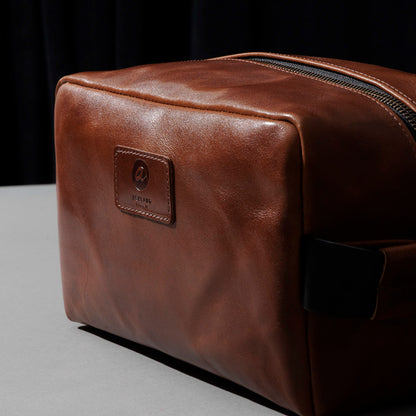 PREORDER The Classic Dopp Kit