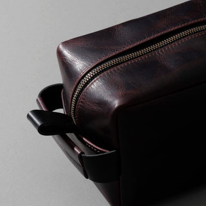PREORDER The Classic Dopp Kit
