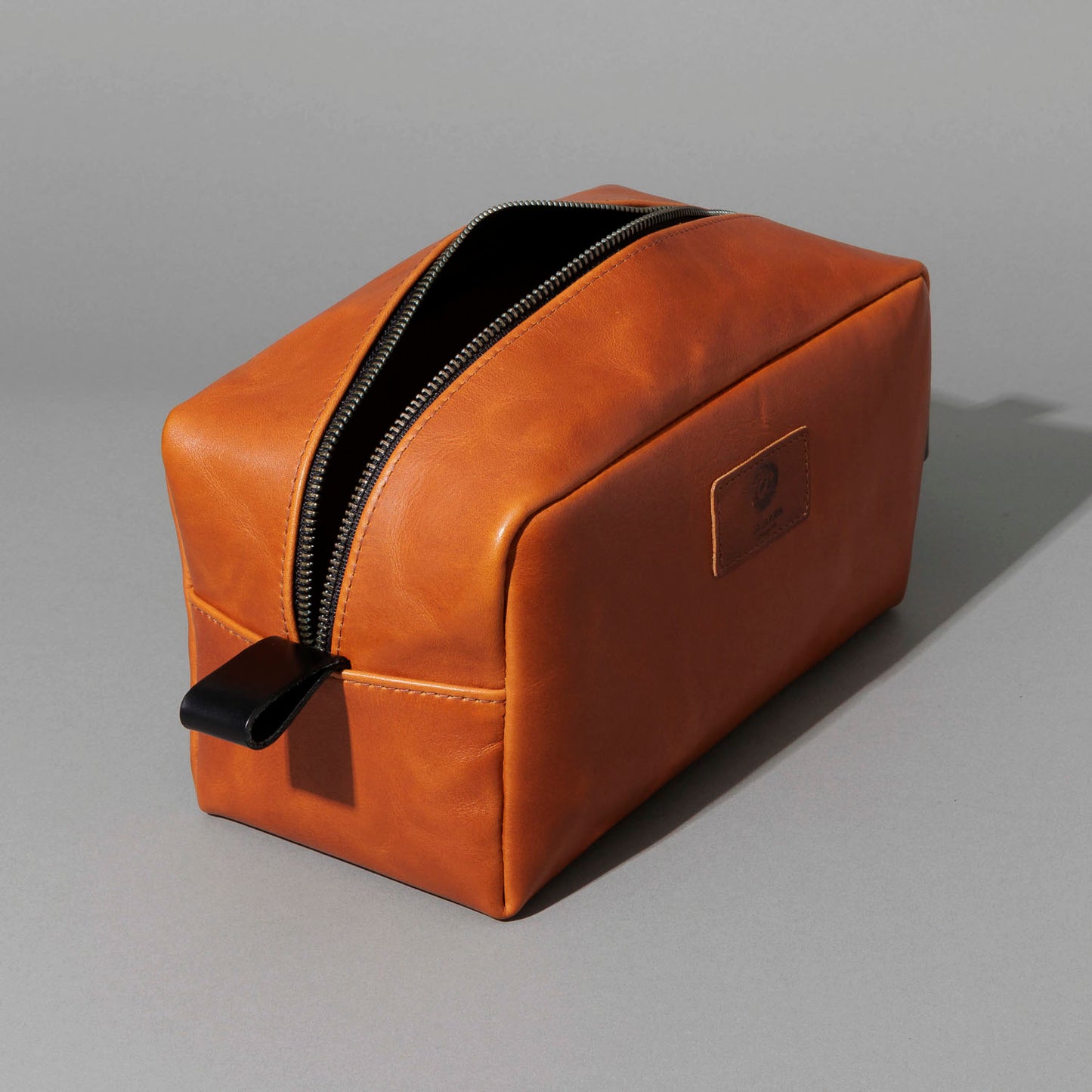 PREORDER The Classic Dopp Kit
