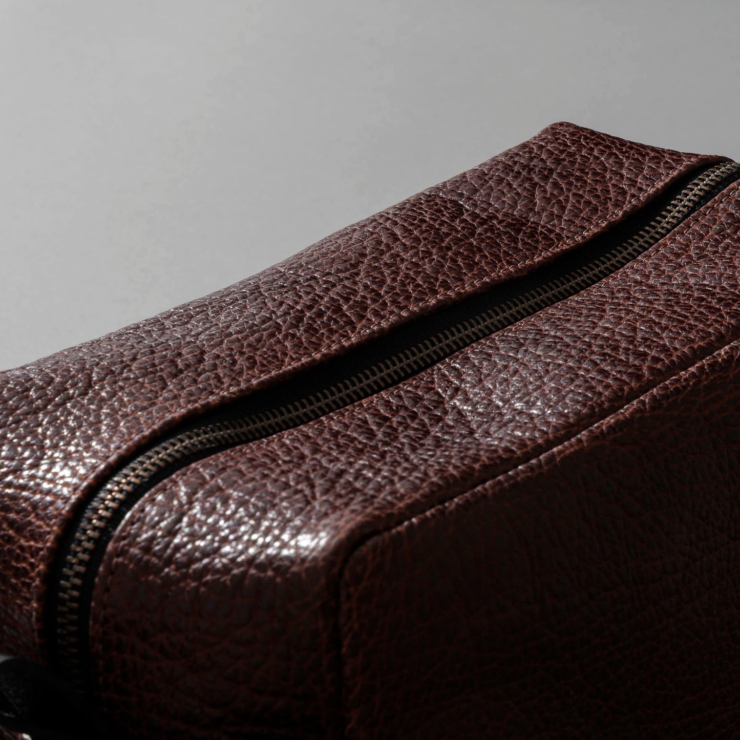 PREORDER The Classic Dopp Kit