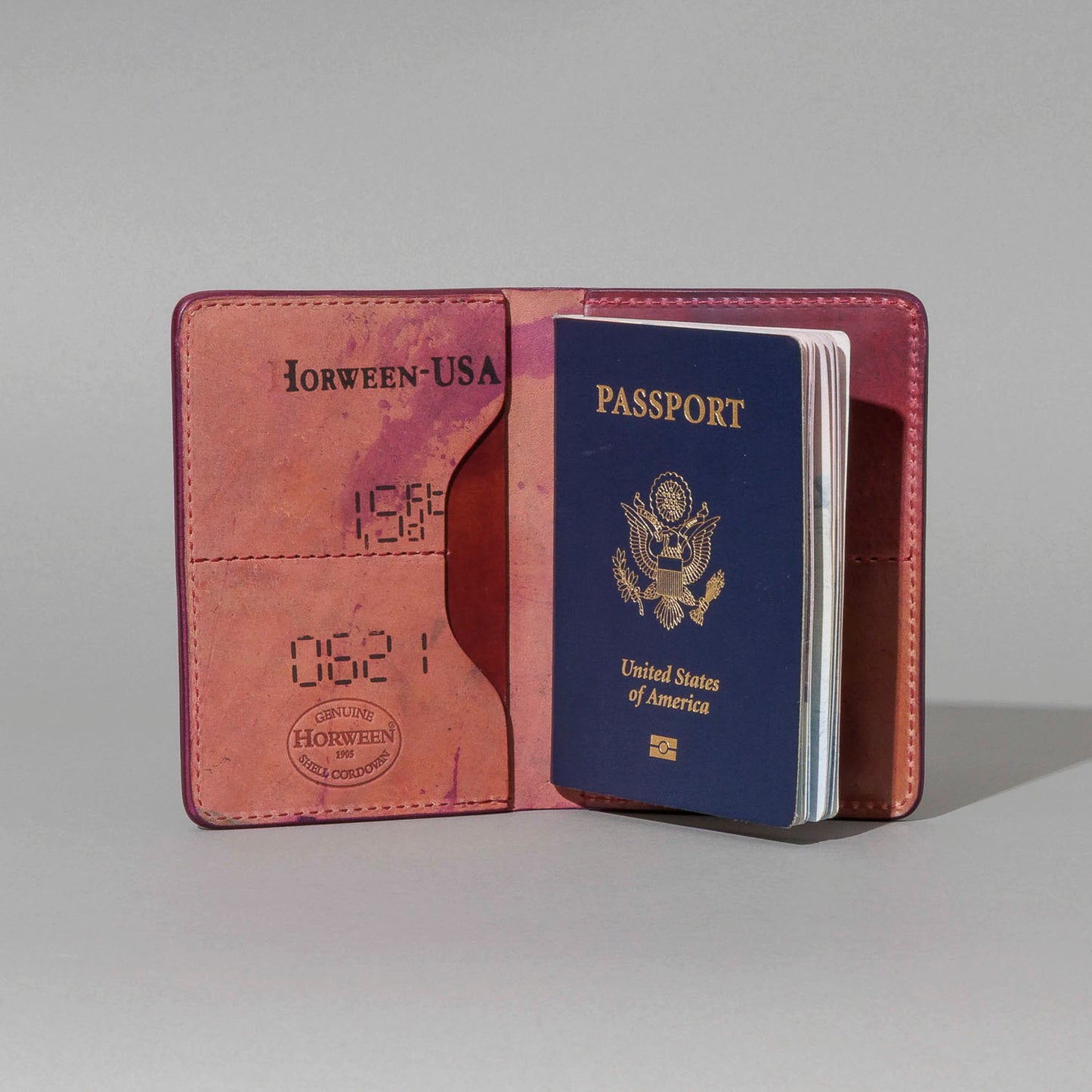 One-Off Traveler Passport No Bill Slot