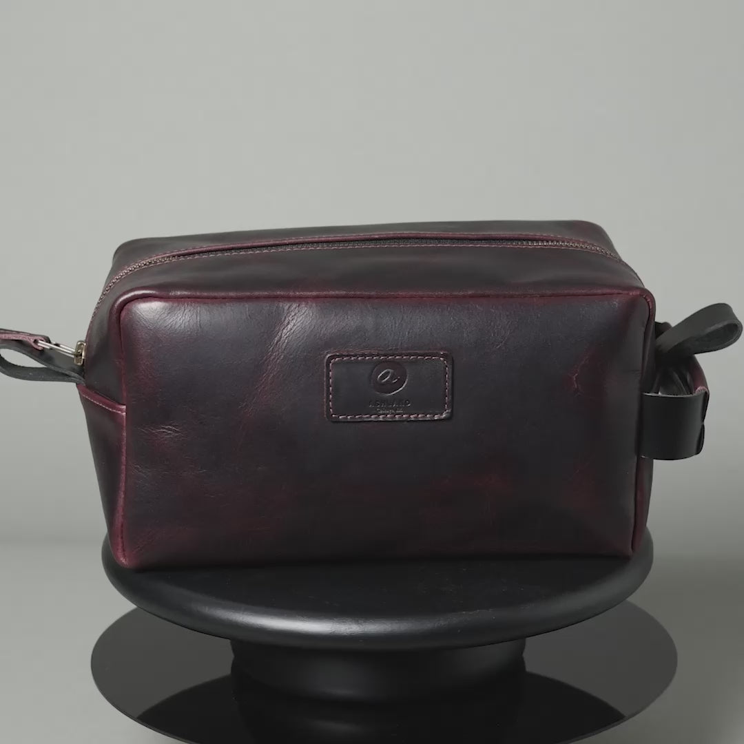 The Classic Dopp Kit