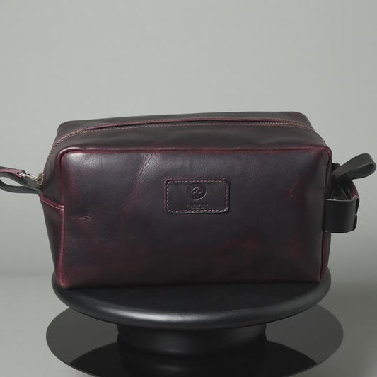 The Classic Dopp Kit