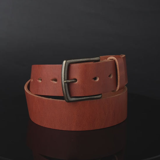 Rotating video of coiled up English Tan Dublin Leather belt
